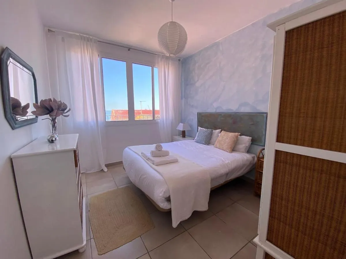 2Br With Beachviews 1 Min Walking From The Sea Apartment Gibraltar Gibraltar